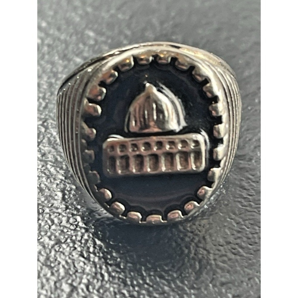 Sterling Silver Men's Temple Design Ring Size 10 Black and Siliver